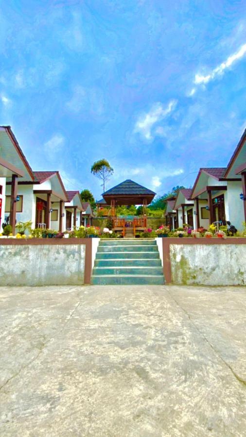 Villa Madinna Dieng Diyeng Exterior foto
