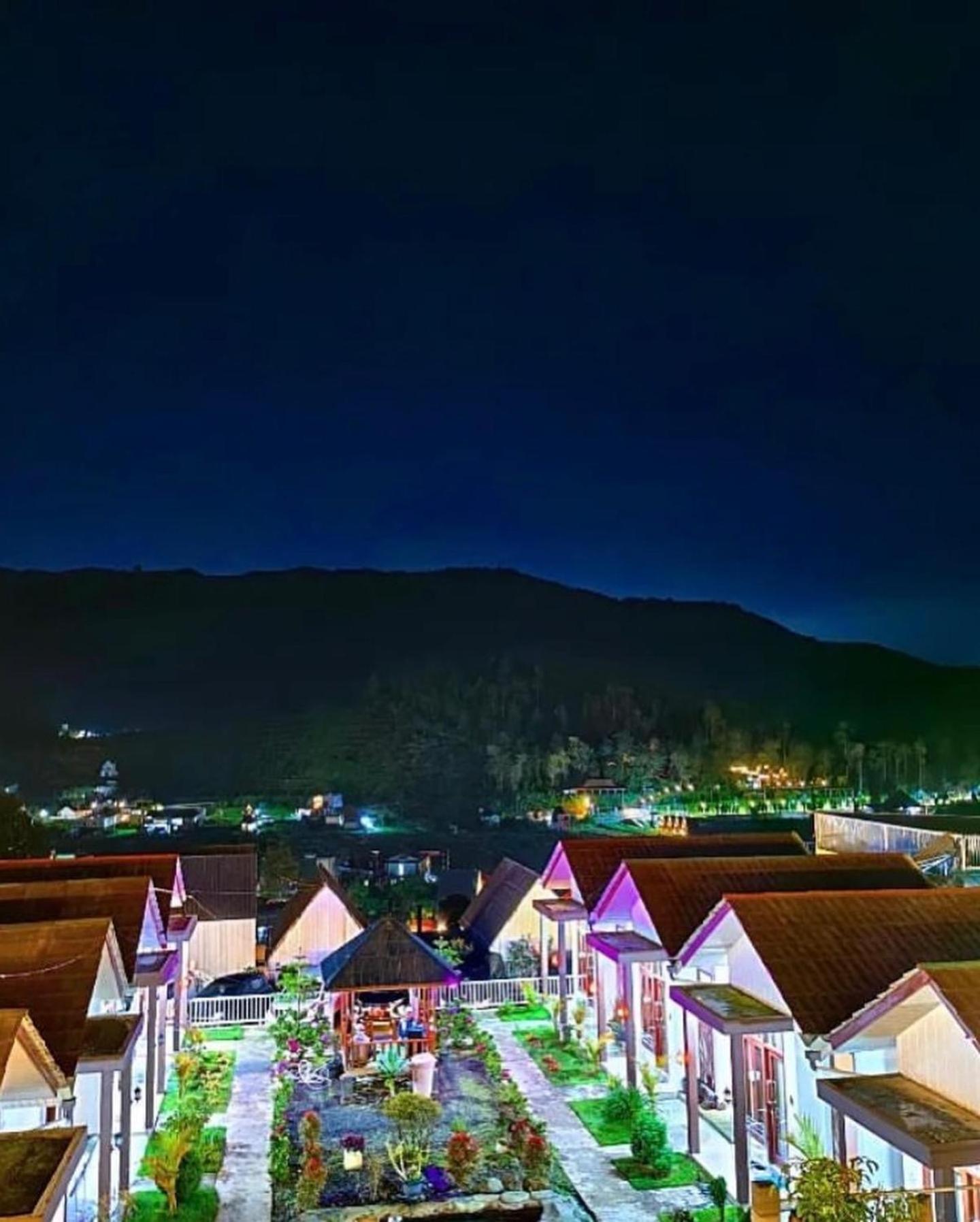 Villa Madinna Dieng Diyeng Exterior foto